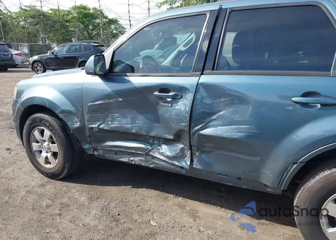 2011 Ford Escape Hybrid Limited из США, поврежденный, VIN 1FMCU4K38BKC60181